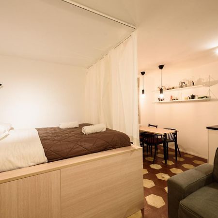 Vico Santa Luciella 20 Villa Napoli Eksteriør bilde